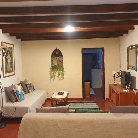 Cortijo Paraiso Charcon Higuera الغرفة الصورة