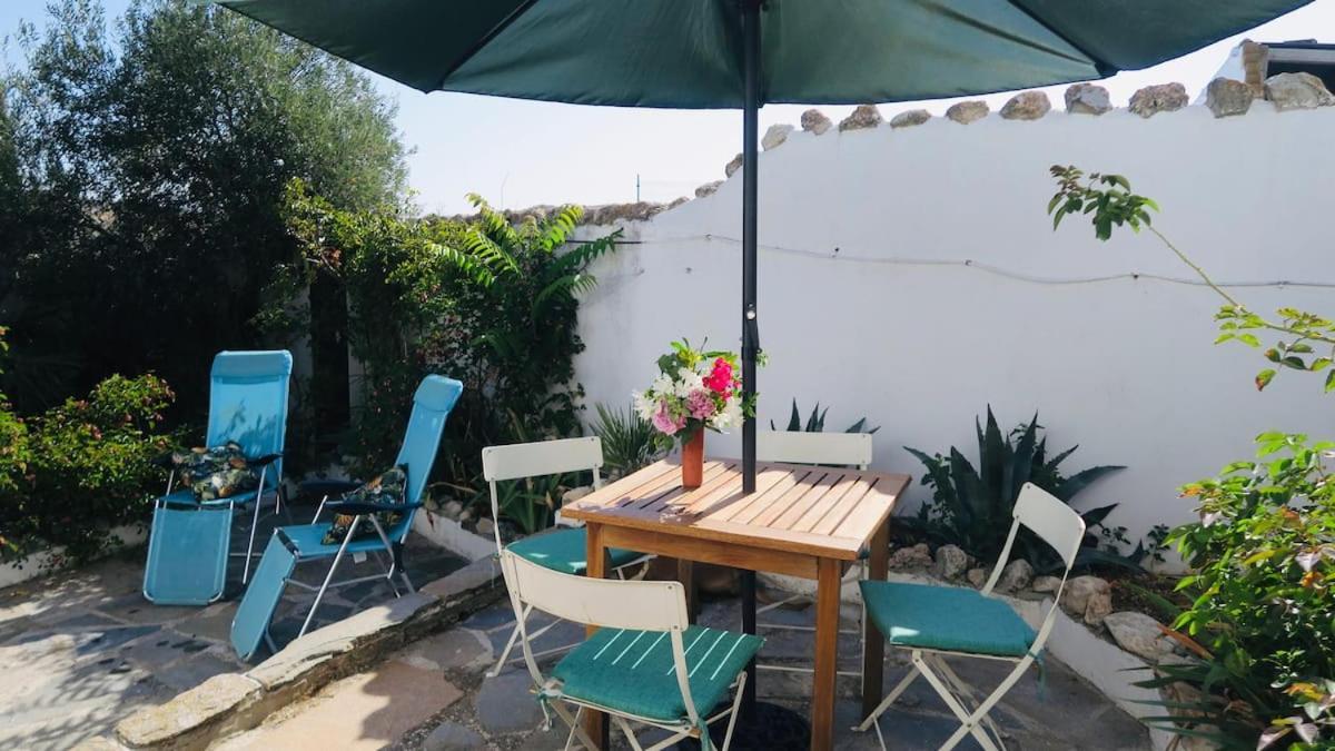 Cortijo Paraiso Charcon Higuera المظهر الخارجي الصورة
