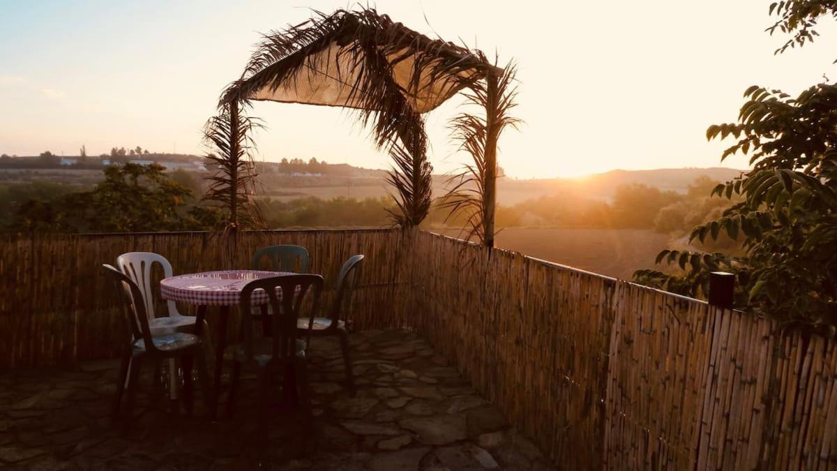 Cortijo Paraiso Charcon Higuera المظهر الخارجي الصورة