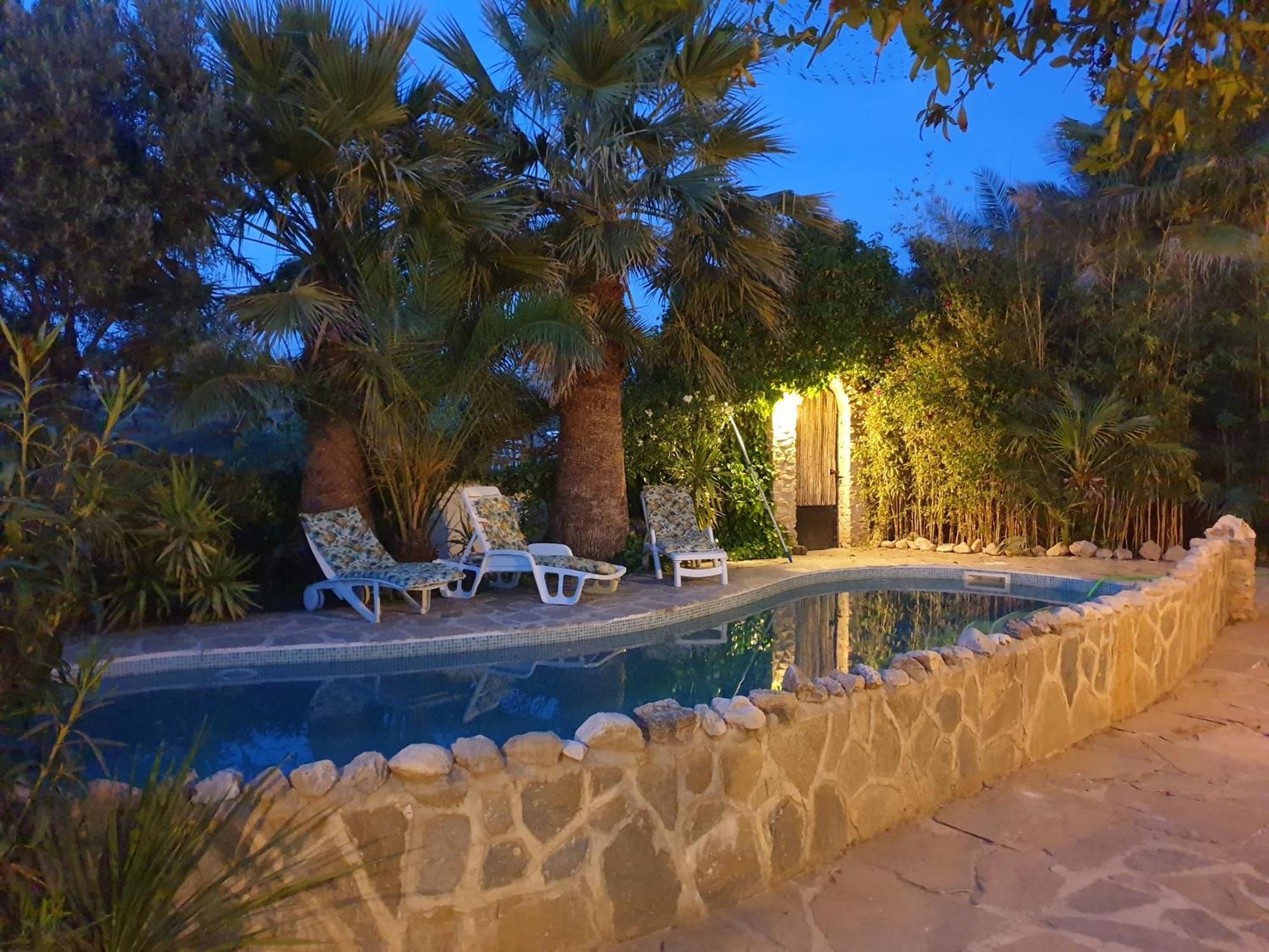 Cortijo Paraiso Charcon Higuera الغرفة الصورة